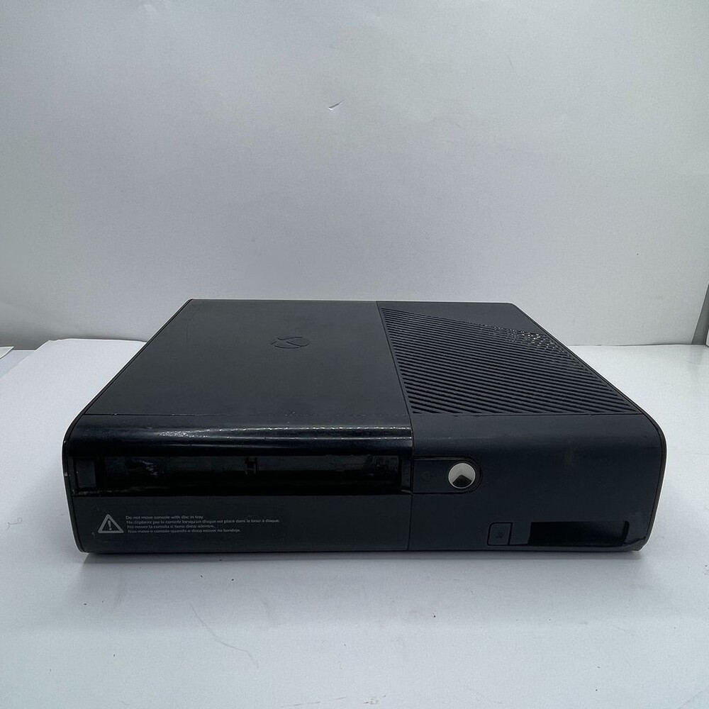 Black Microsoft Xbox 360 E Model 1538 Slim Console Only *FOR PARTS / READ*